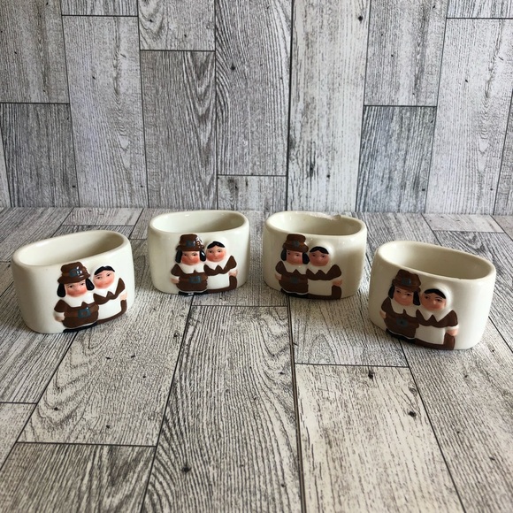 Publix The Pilgrim Pair Thanksgiving Napkin Rings Holder Set of 8 with Boxes - Picture 4 of 16